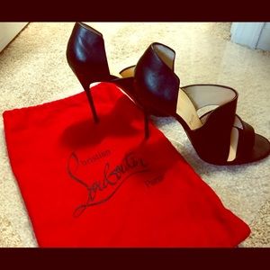 Christian Louboutin 40.5 shoes. Only Worn Once.